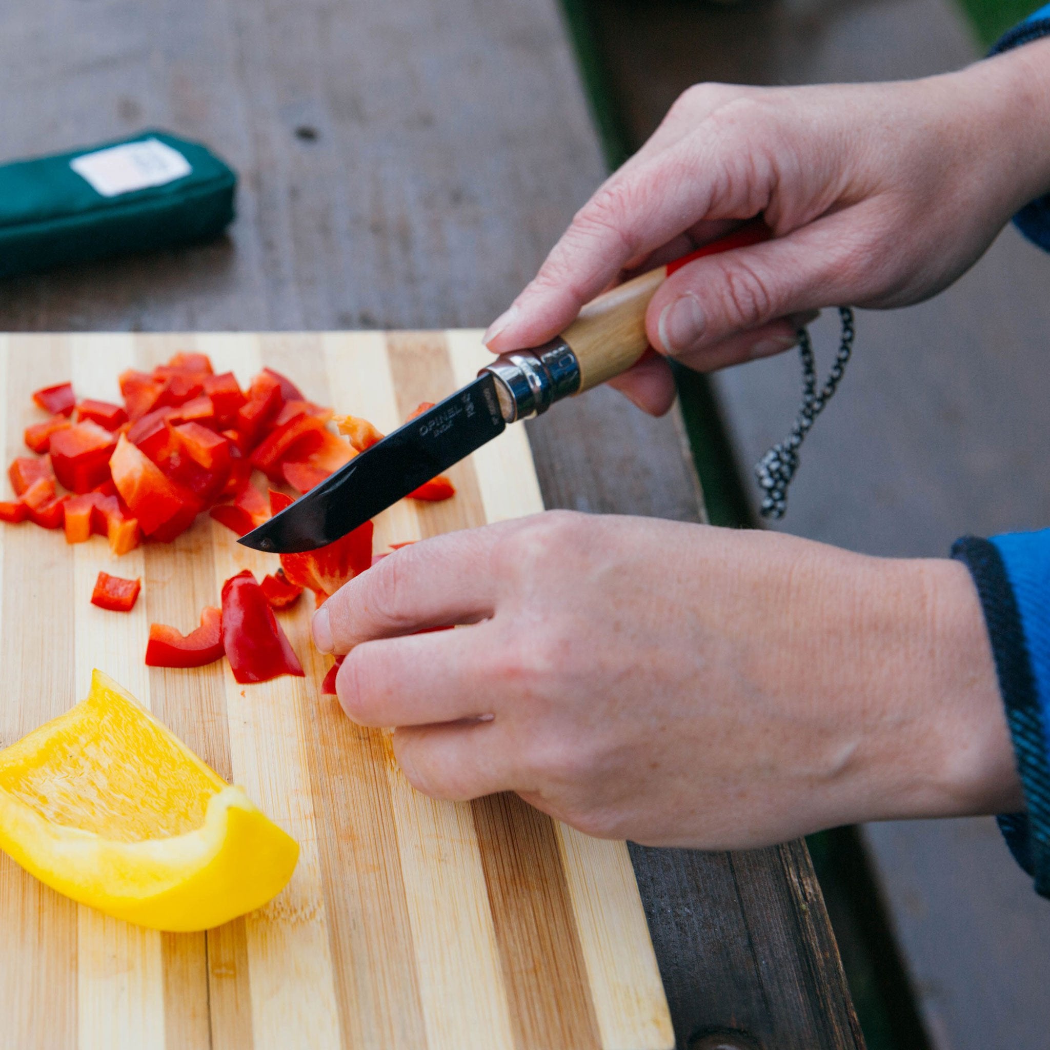 【asimocrafts × TOPO DESIGNS】オピネル　No.8 No_08-Folding-Gardening-Knife-